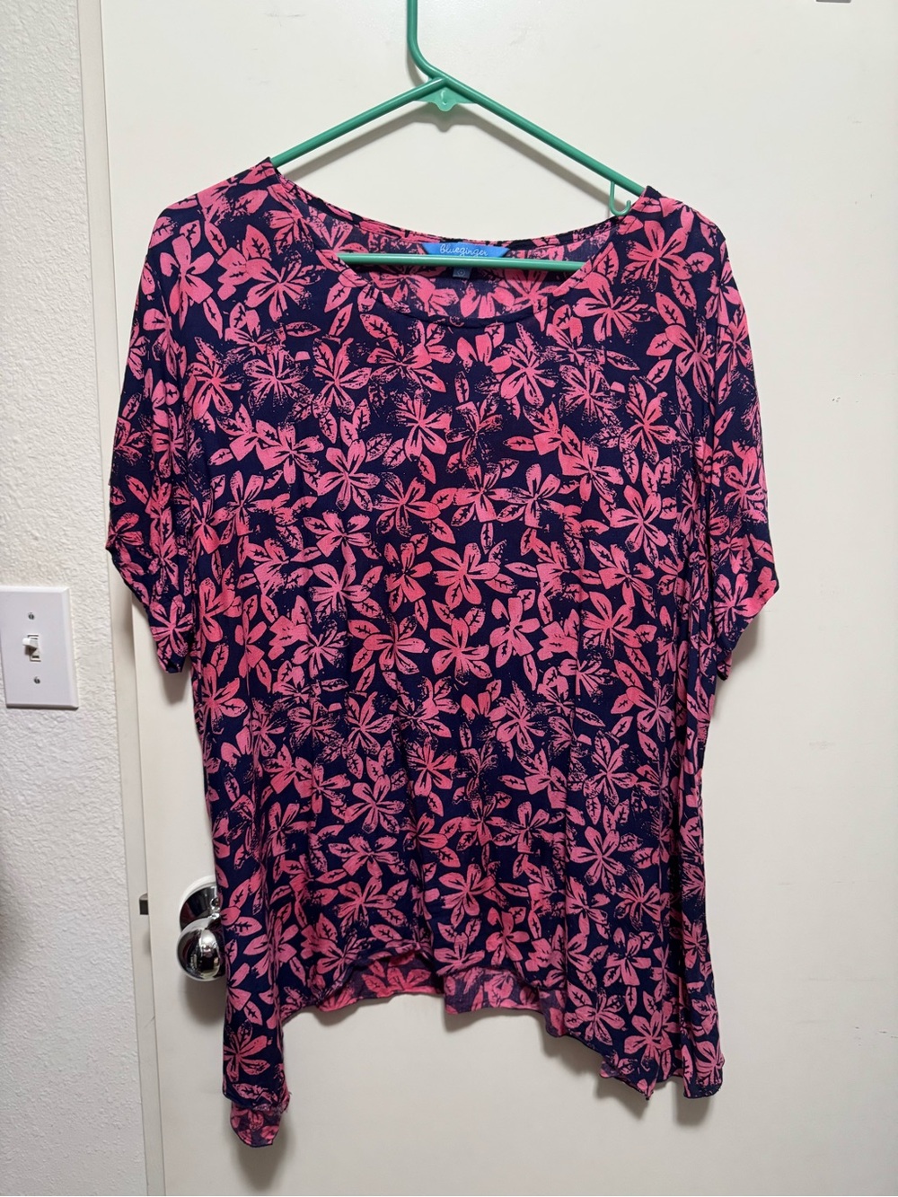 Blue Ginger Women’s Floral Scoop Neck Top - Pink on Navy